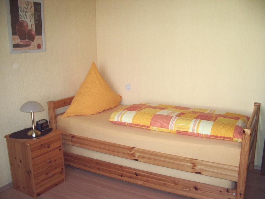 Gaestehaus Resi Hotel Zeltingen-Rachtig Cameră foto